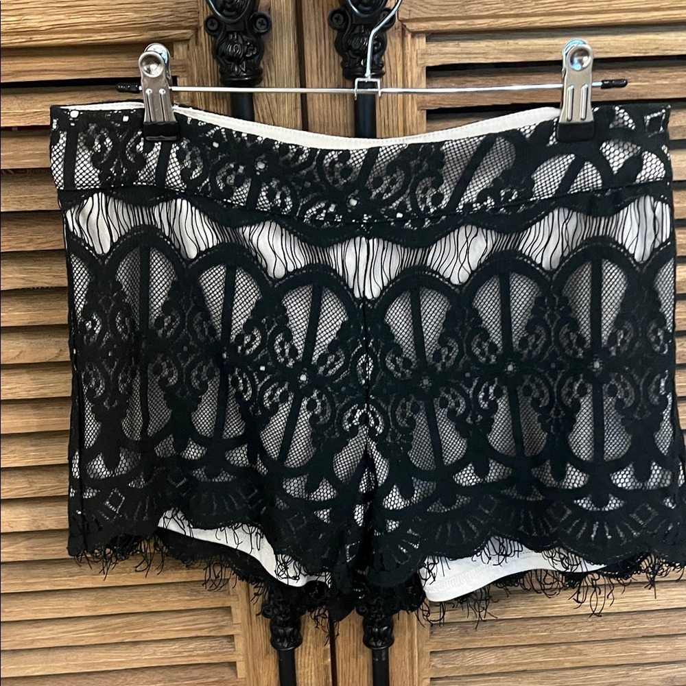 Chic Black Lace Women's Shorts